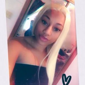 Meet your Posher, Jasmine